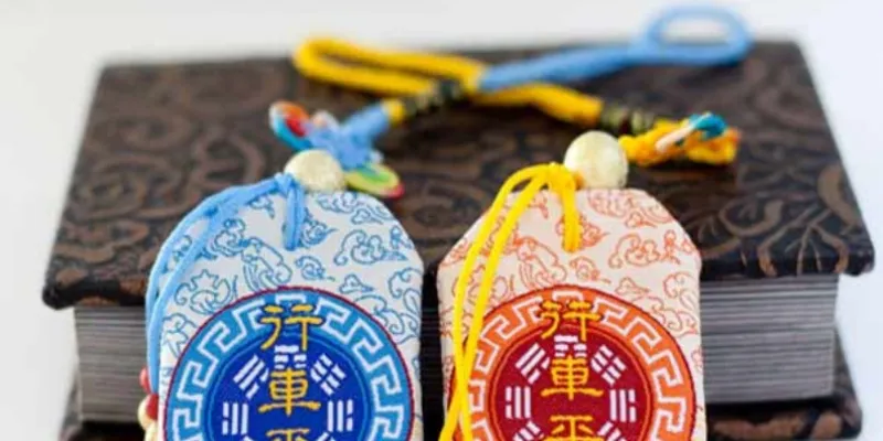 Cách làm bùa đánh bài - Bí quyết giúp bạn thắng mọi ván bài 3 Quan niệm về cách làm bùa đánh bài trong văn hóa dân gian